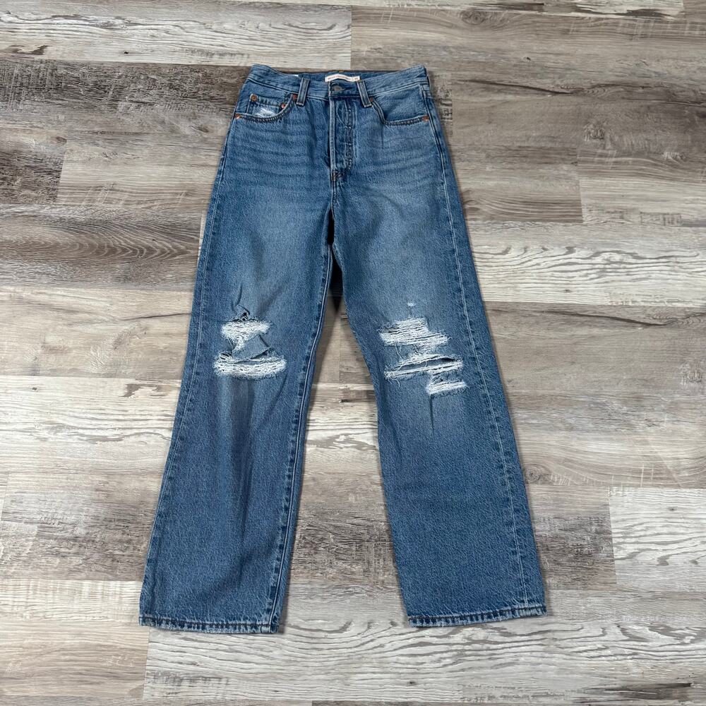 Levi’s Premium Ribcage Straight Ankle Distressed High Rise Jeans 25